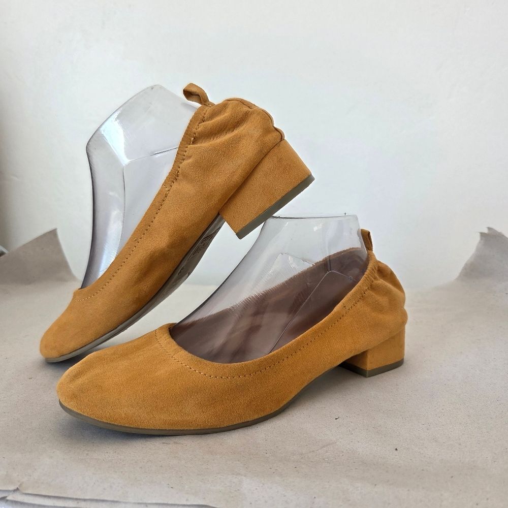 Brash Mustard Dandelion Yellow Faux Suede Shoes Low Block Heel Pull On 8 Boho